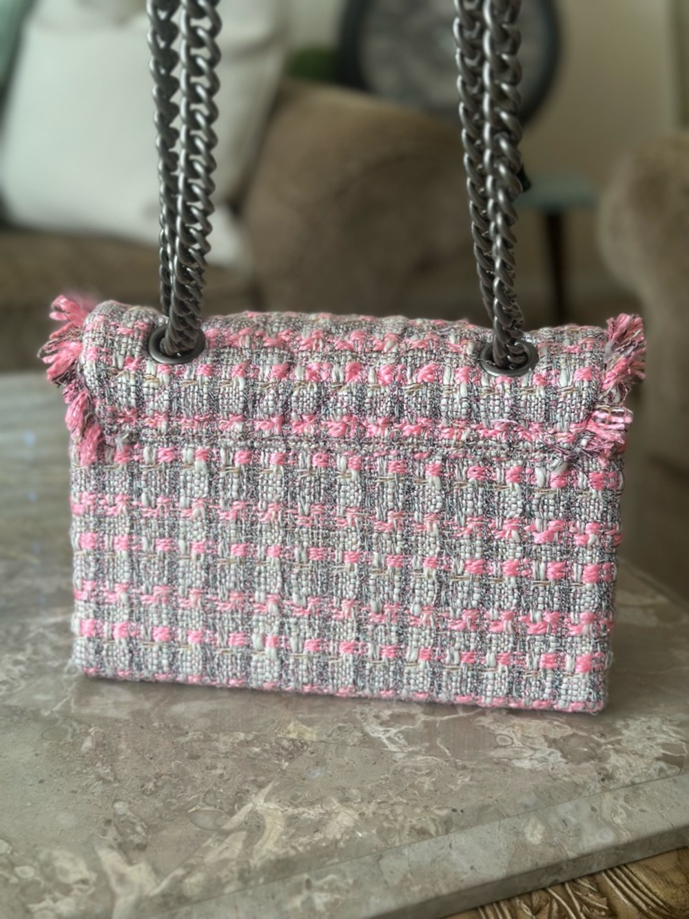 Kurt Geiger London “The Brixton” Tweed Chain Shoulder Bag – Pink & Gray Bouclé - Picture 6 of 9